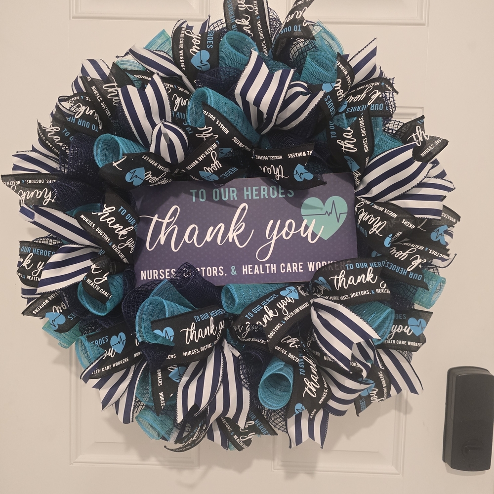 Thank You Healthcare Workers Wreath